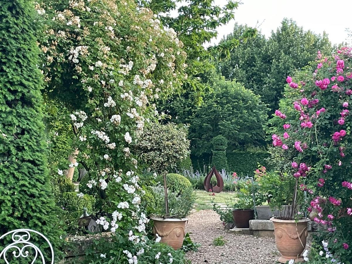 Les Jardins Haute Couture Huismes Exterior foto